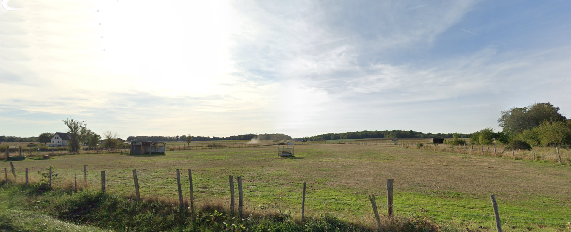 Pension chevaux en Essonne (91). Pré - Pré box